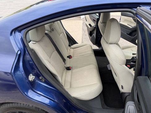 Used 2017 Subaru Impreza 2.0i AWD/4WD image 23