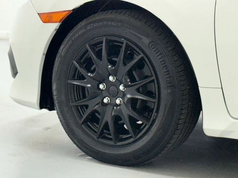 Used 2018 Honda Civic LX image 40