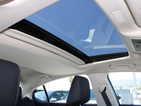 Certified 2025 Lexus ES 350 w/ Premium Package FWD image 6