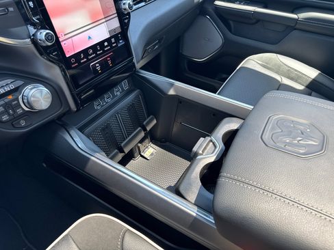 New 2026 RAM 1500 Laramie w/ Night Edition AWD/4WD image 34