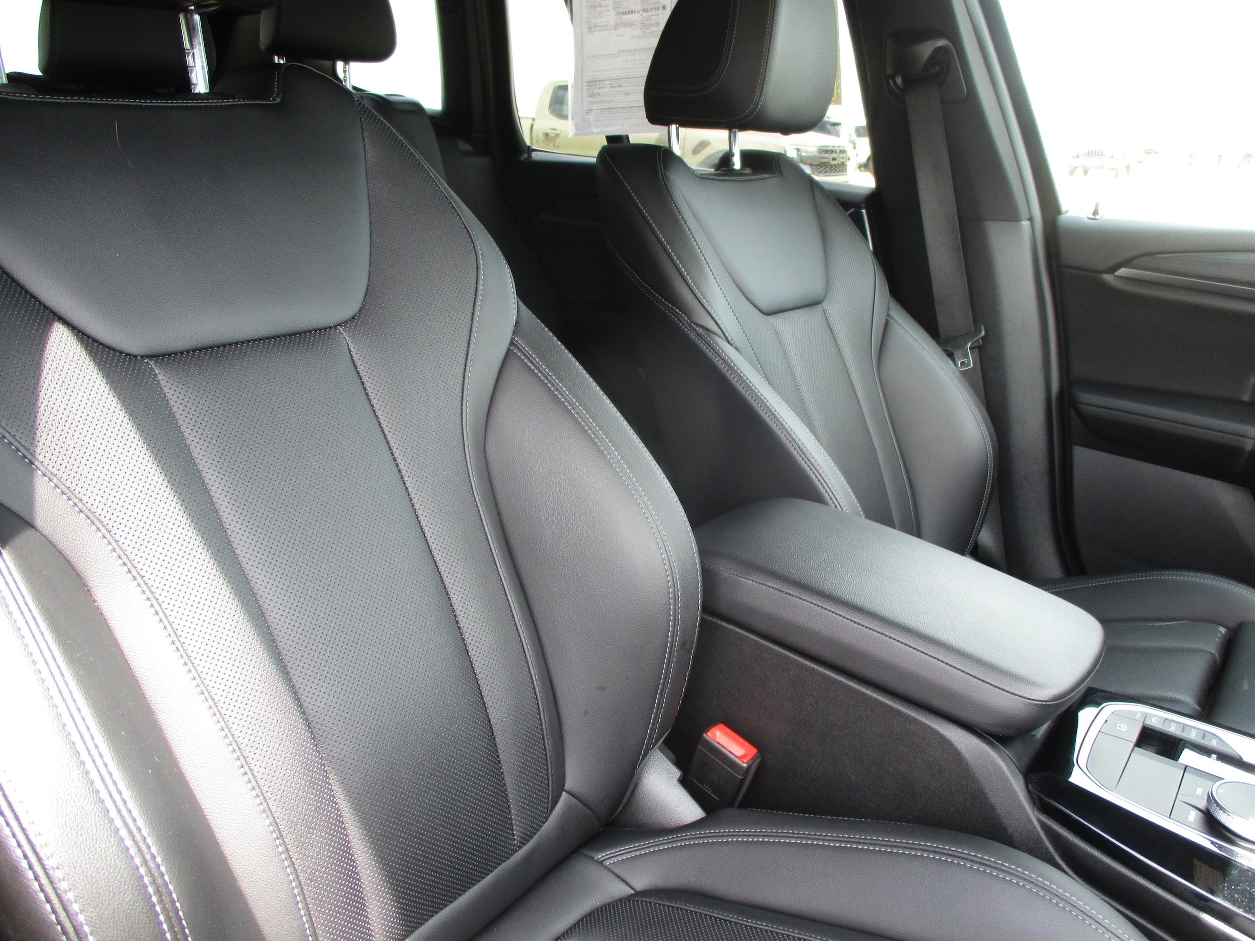 Used 2024 BMW X3 xDrive30i AWD/4WD image 40