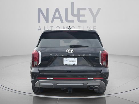 Used 2023 Hyundai Palisade Limited AWD/4WD image 4