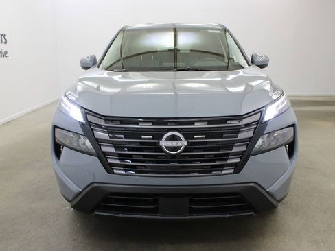 New 2026 Nissan Rogue SV image 7