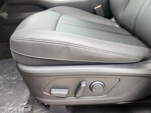 New 2026 Kia Sorento S image 17