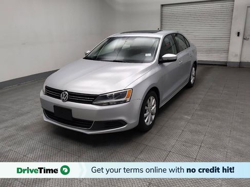 Used 2014 Volkswagen Jetta SE FWD image 1