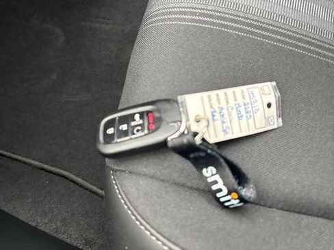 Certified 2025 Honda Civic Sport image 17