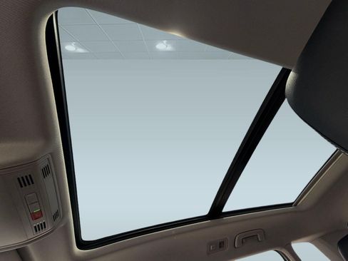 Certified 2023 Volkswagen Taos SE w/ Panoramic Sunroof Package FWD image 20