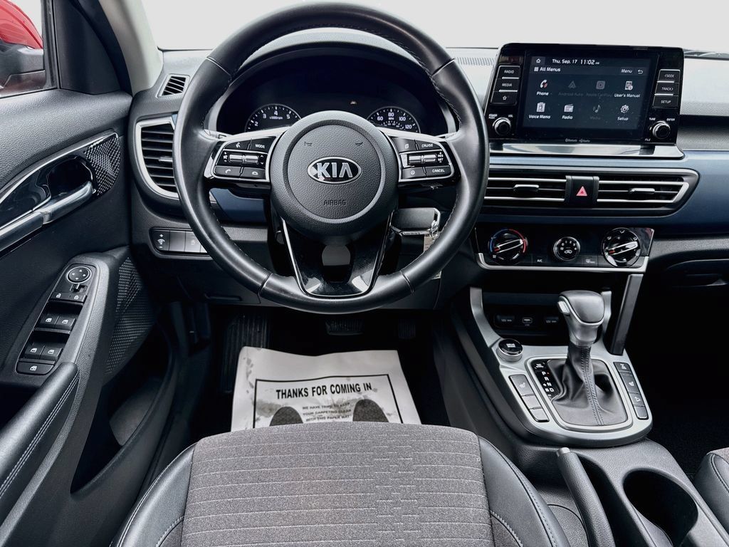 Used 2021 Kia Seltos S AWD/4WD image 28