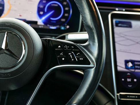 Used 2023 Mercedes-Benz EQS 450+ 4MATIC Sedan image 30