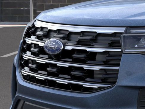 New 2026 Ford Explorer Active AWD/4WD image 17