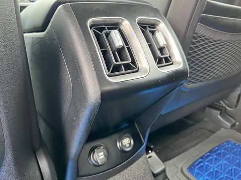 Used 2022 Kia Sorento EX w/ Panoramic Sunroof Package FWD image 32
