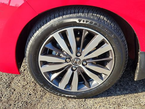 Used 2016 Honda Fit EX image 8