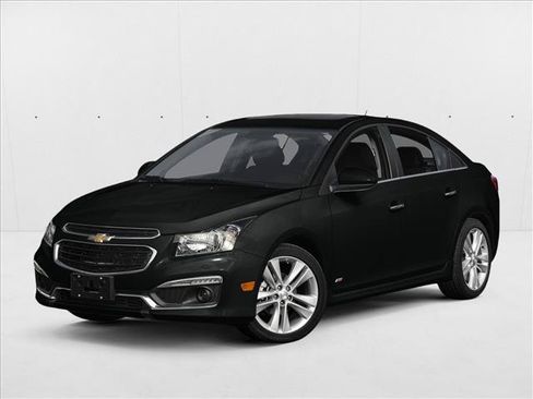 Used 2015 Chevrolet Cruze LT FWD image 1