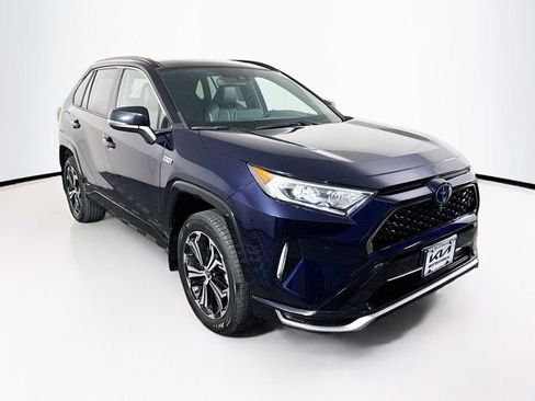 Used 2021 Toyota RAV4 XSE w/ Premium Package image 3