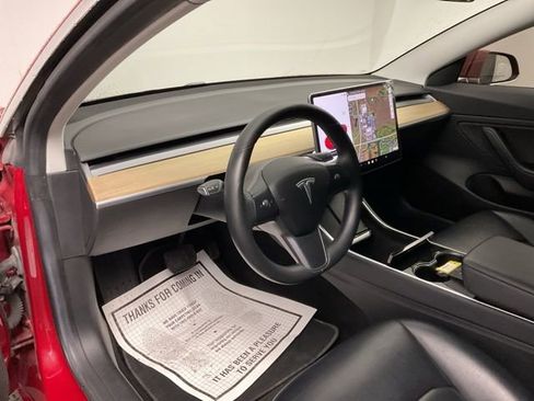 Used 2018 Tesla Model 3 Long Range image 13