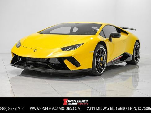 Used 2018 Lamborghini Huracan Performante image 1