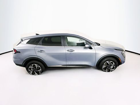Used 2025 Kia Sportage LX FWD image 10