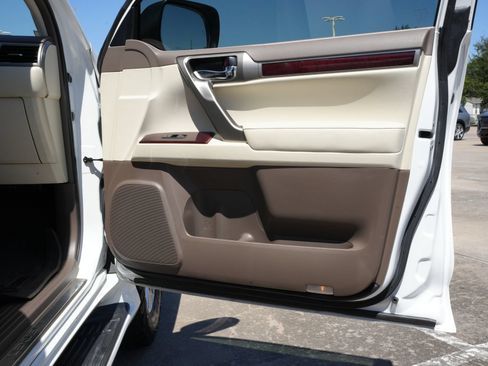 Used 2019 Lexus GX 460 Premium AWD/4WD image 27