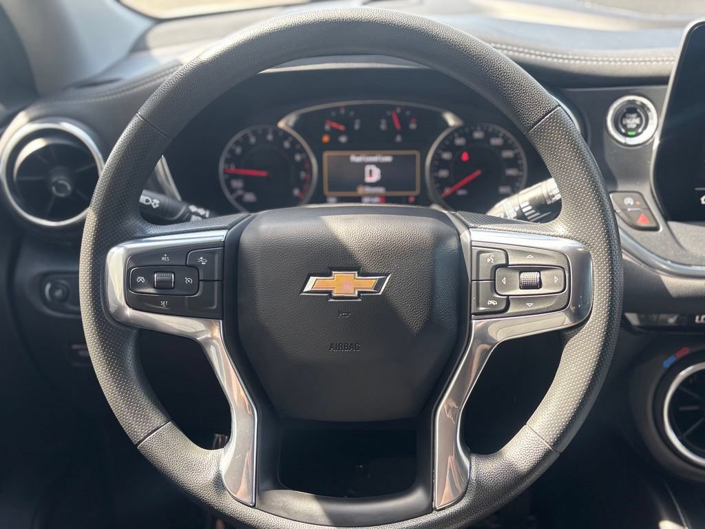 Used 2024 Chevrolet Blazer LT w/ Convenience Package FWD image 26