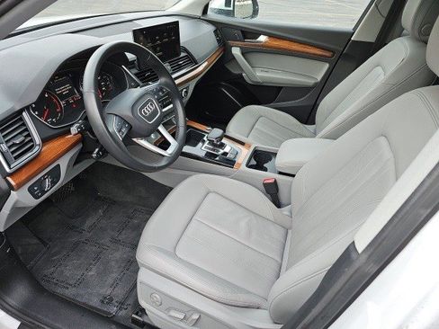 Used 2023 Audi Q5 2.0T Premium w/ Convenience Package image 20