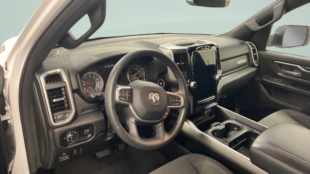 Used 2023 RAM 1500 Big Horn AWD/4WD image 15