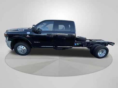 New 2025 RAM 3500 Big Horn image 4