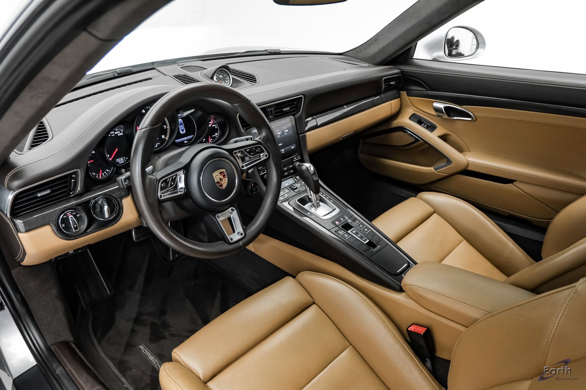 Used 2017 Porsche 911 Turbo S AWD/4WD image 3