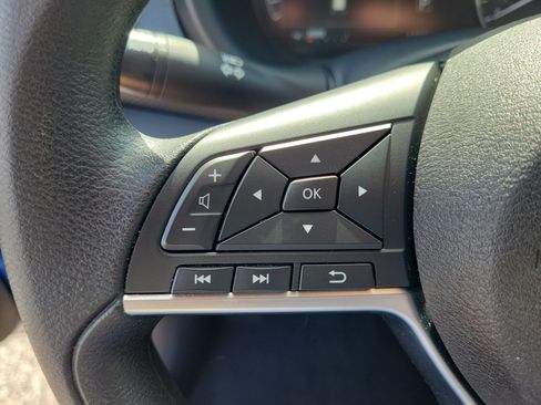 Certified 2024 Nissan Kicks SV FWD image 17