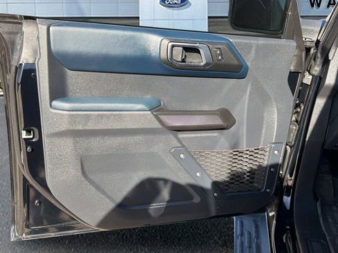 Certified 2025 Ford Bronco Heritage Edition image 18