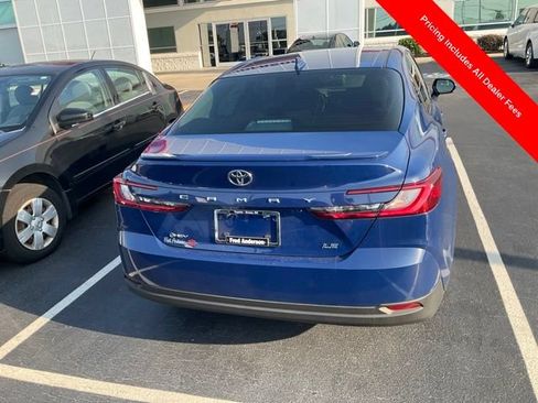 Used 2025 Toyota Camry LE w/ Convenience Package FWD image 6