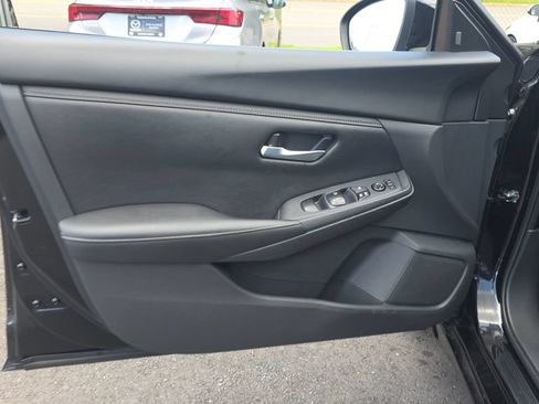 Used 2024 Nissan Sentra SV w/ All-Weather Package FWD image 10