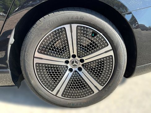 Certified 2023 Mercedes-Benz EQS 450+ 4MATIC Sedan image 6