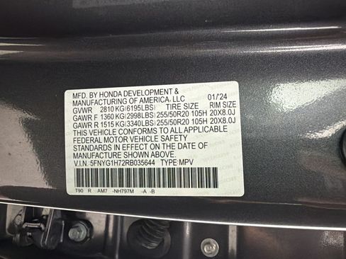 Used 2024 Honda Pilot Touring image 29