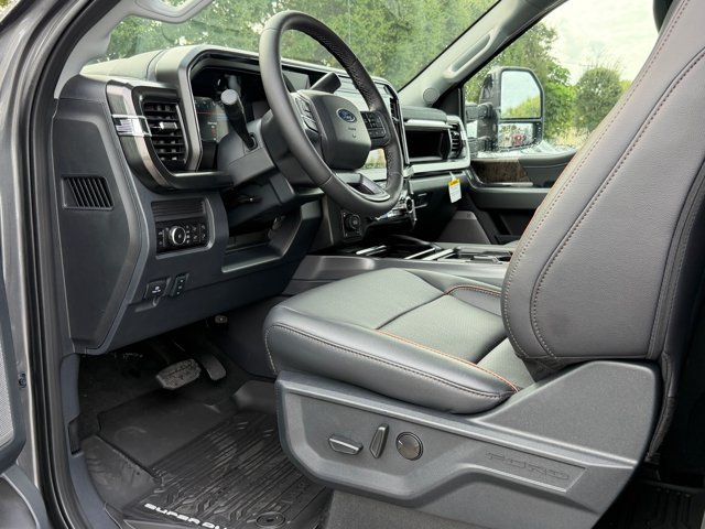 New 2027 Ford F250 Lariat w/ Black Appearance Package AWD/4WD image 15