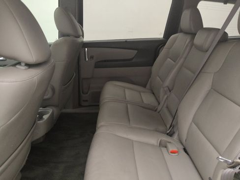 Used 2017 Honda Odyssey Touring Elite image 18