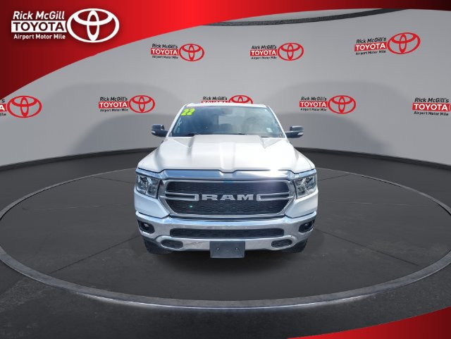 Used 2022 RAM 1500 Big Horn AWD/4WD image 3
