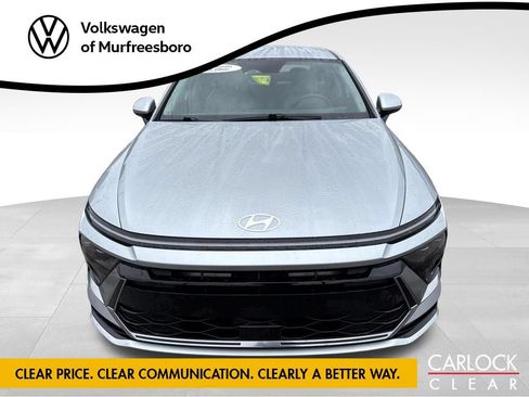 Used 2024 Hyundai Sonata SEL FWD image 3