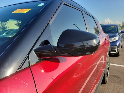 Used 2022 Chevrolet TrailBlazer RS FWD image 7
