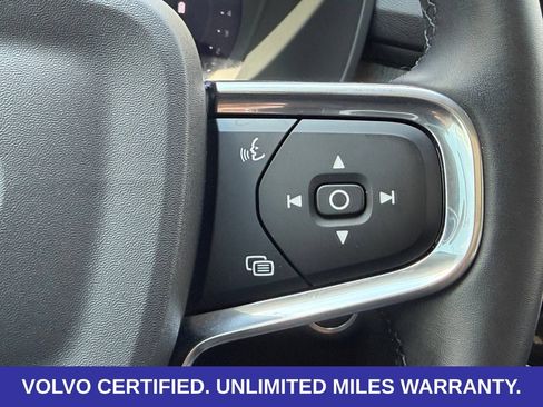 Certified 2026 Volvo XC40 B5 Plus AWD/4WD image 16