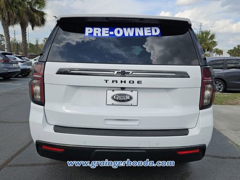 Used 2021 Chevrolet Tahoe Z71 w/ Z71 Signature Package image 4