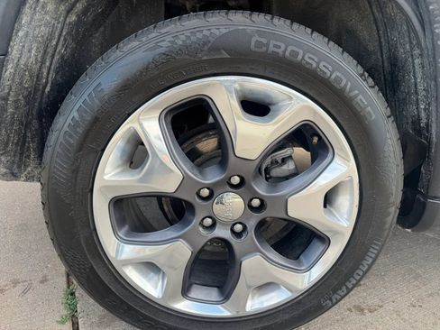 Used 2021 Jeep Compass Limited AWD/4WD image 20