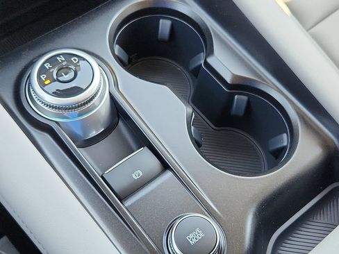 New 2026 Ford Explorer Active w/ Active Comfort Package RWD image 28