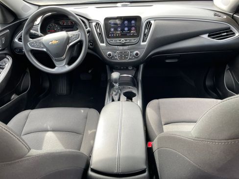 Used 2024 Chevrolet Malibu LT image 41