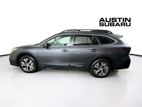 Used 2022 Subaru Outback Limited AWD/4WD image 4
