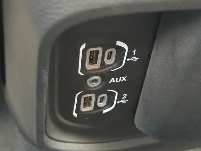 Used 2023 RAM 1500 Big Horn AWD/4WD image 31