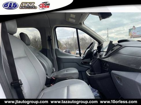 Used 2018 Ford Transit 150 XL RWD image 14