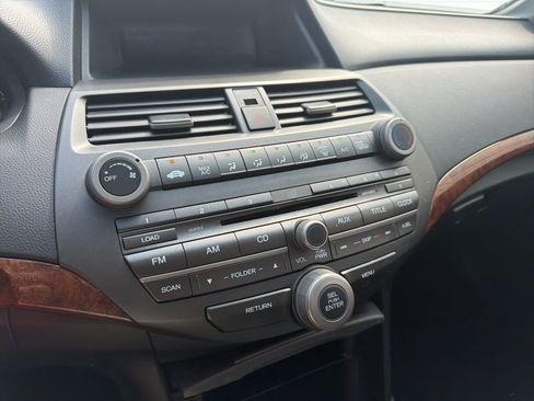 Used 2012 Honda Accord EX image 29