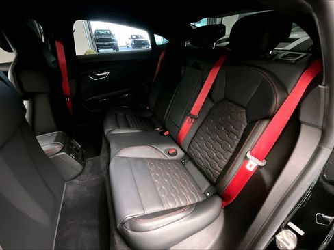 Used 2022 Audi RS e-tron GT image 20