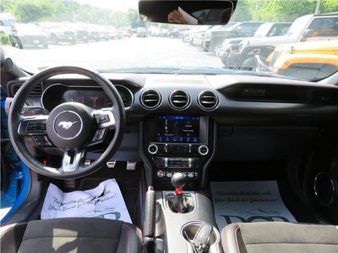 Used 2021 Ford Mustang GT Premium w/ Equipment Group 401A RWD image 5