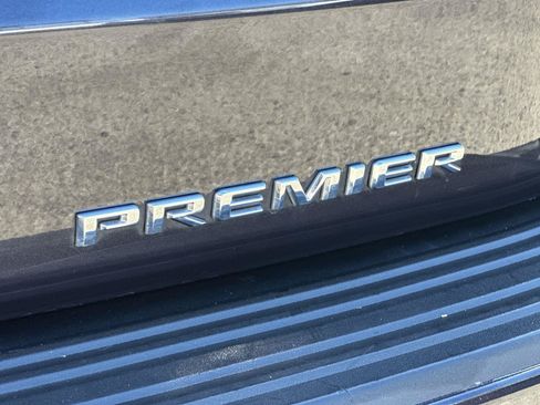 Used 2024 Chevrolet Tahoe Premier RWD image 31